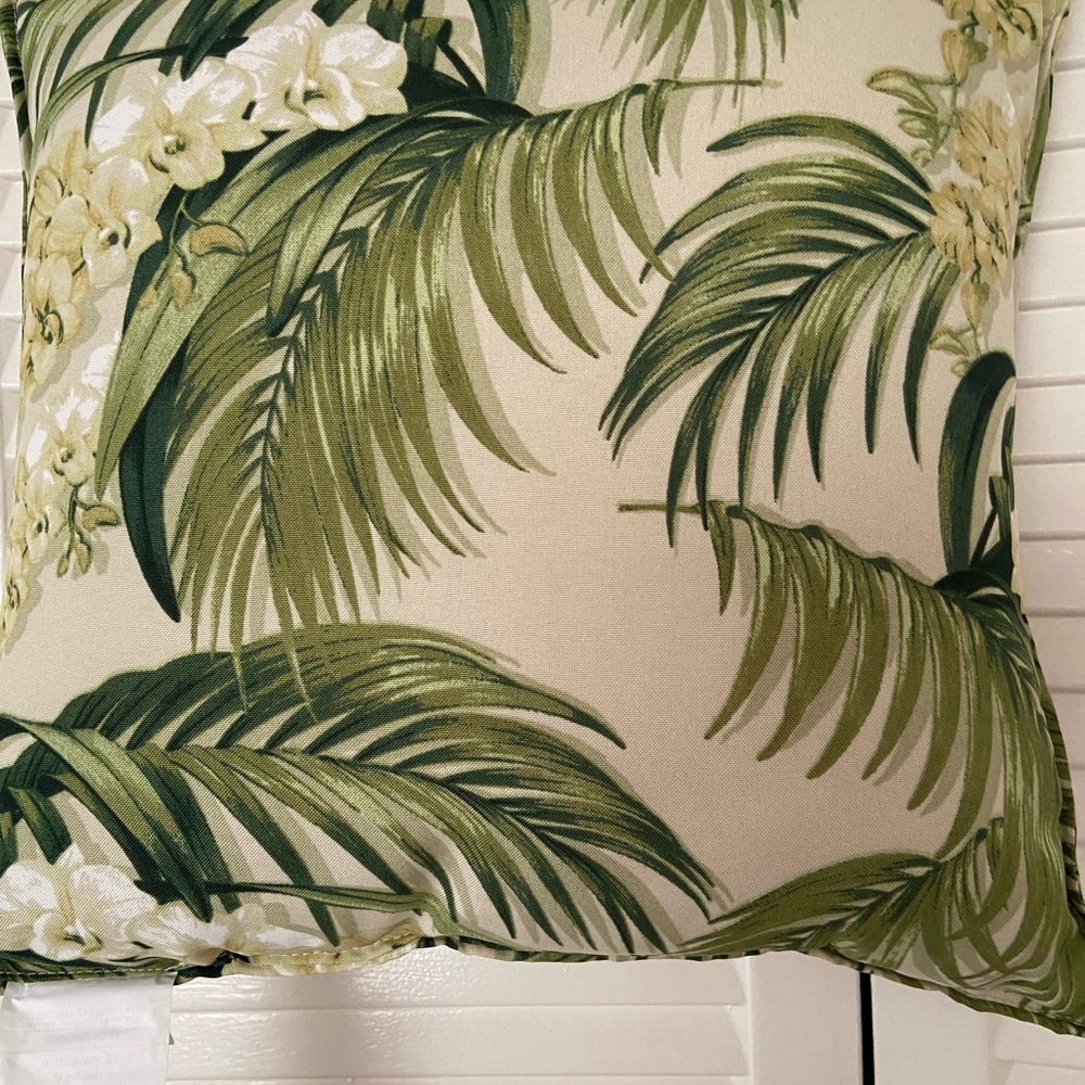 Tommy Bahama Palm Frond Pillow in Green and Cream